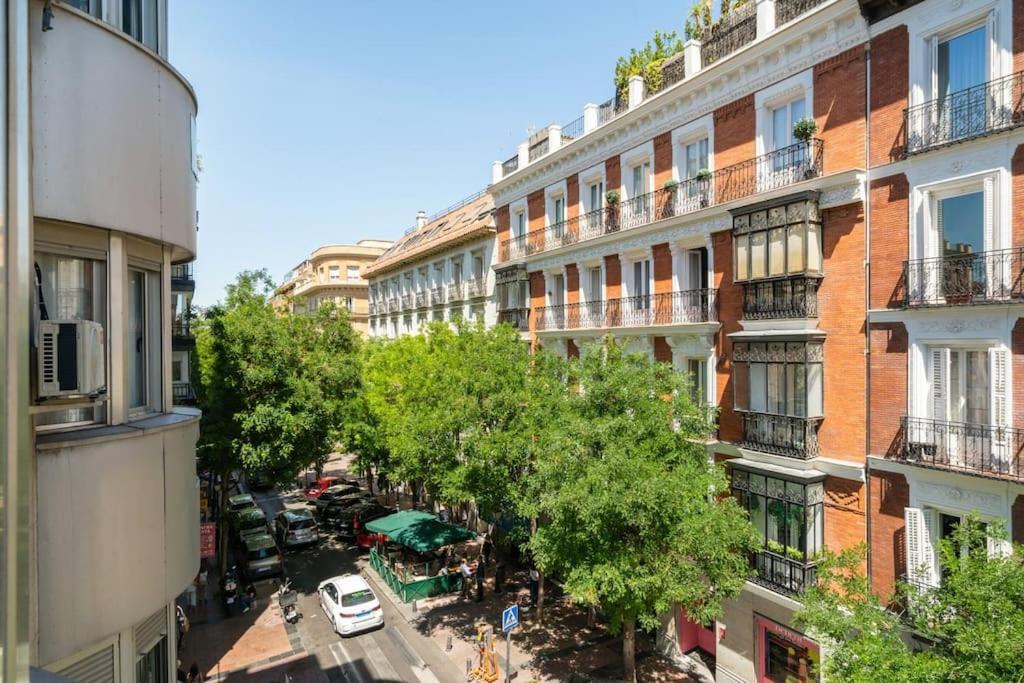 Studio Located In Puerta De Alcala - 2 Madrid Luaran gambar