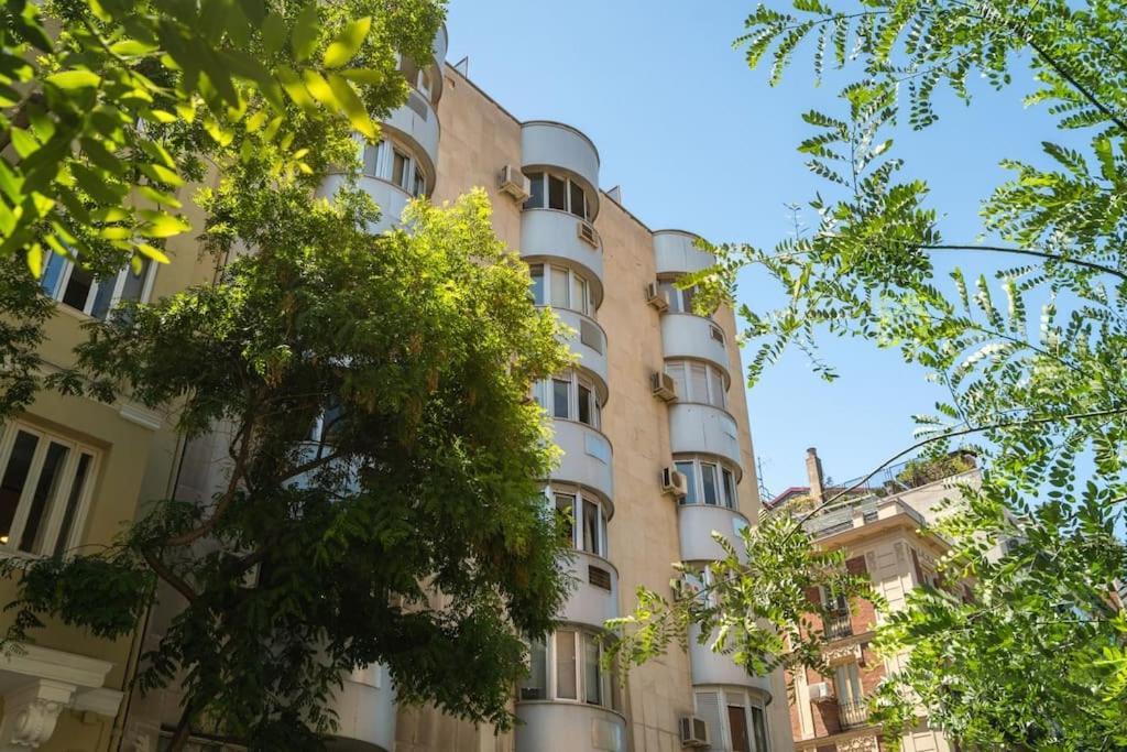 Studio Located In Puerta De Alcala - 2 Madrid Luaran gambar