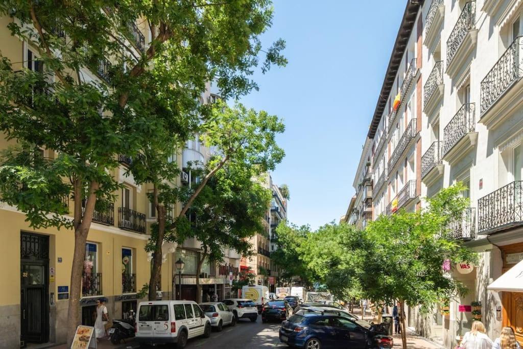 Studio Located In Puerta De Alcala - 2 Madrid Luaran gambar